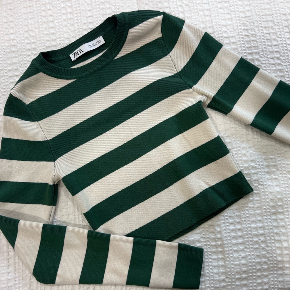Mid crop long sleeve from Zara
